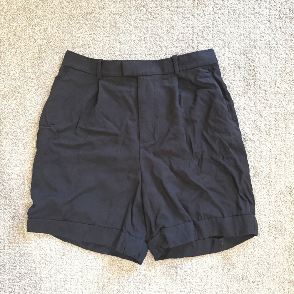 Everlane Black Pleated Lyocell High Rise Cuffed Shorts Size 8 Womens